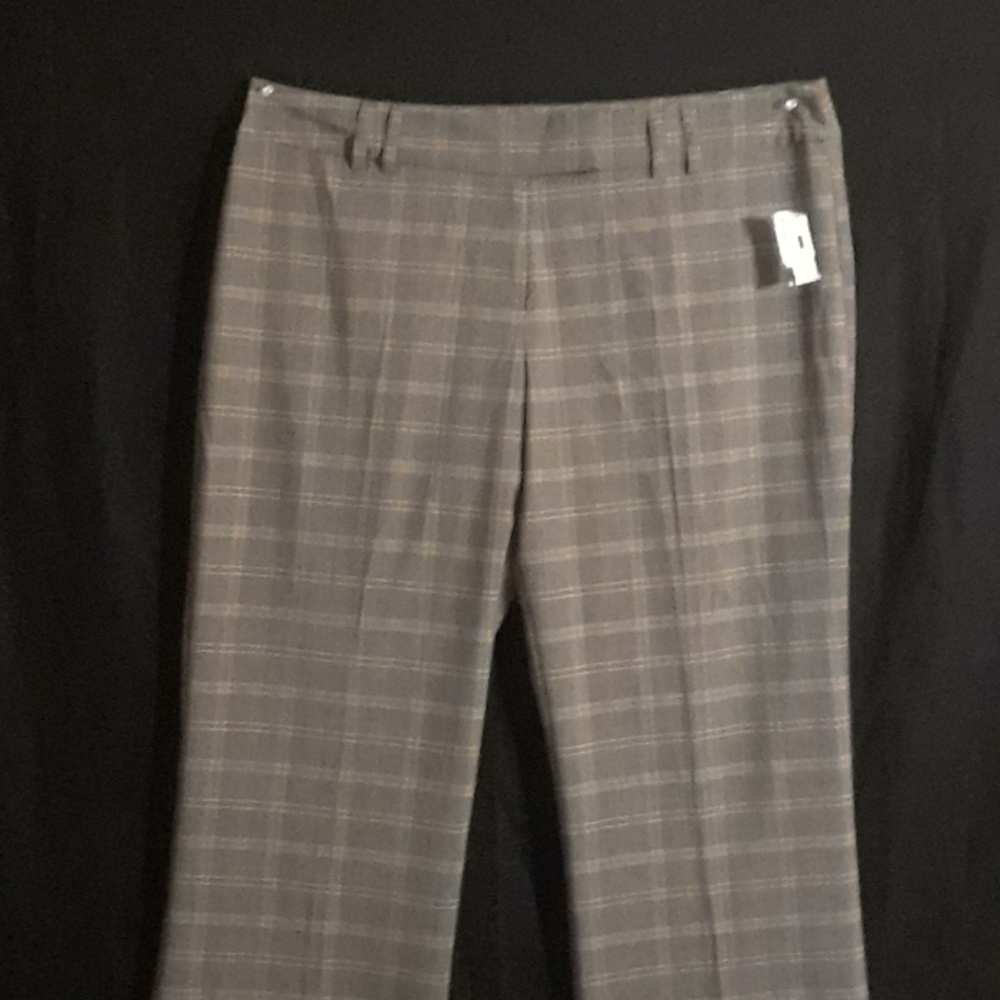 Pants - Picture 2 of 4